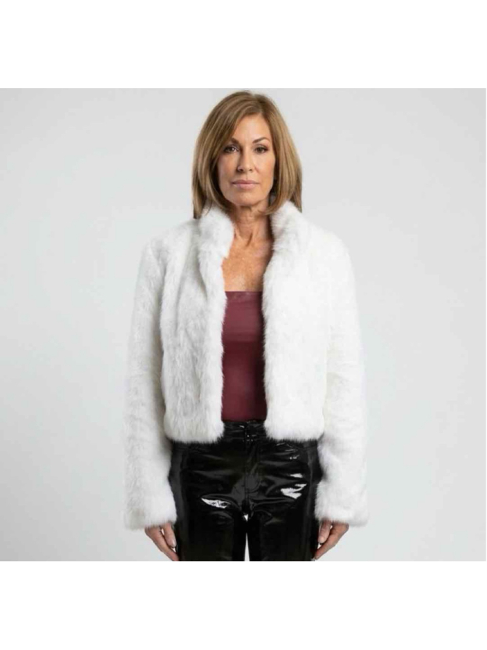 Adrienne Landau Onyx Whisper White Faux Fur Cropped Capelet Jacket Size L NWT
